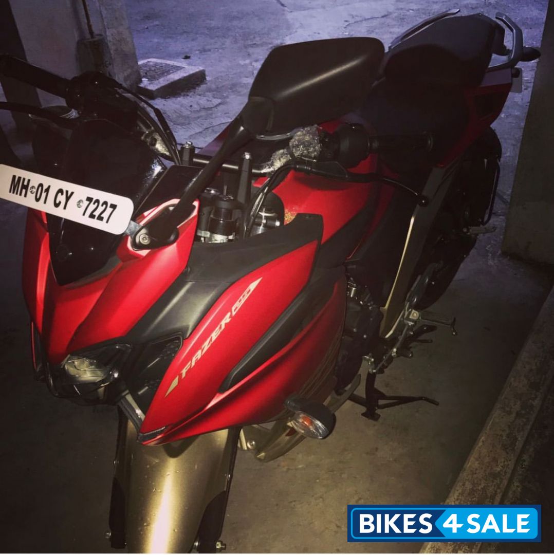 Matte Red Yamaha Fazer 25