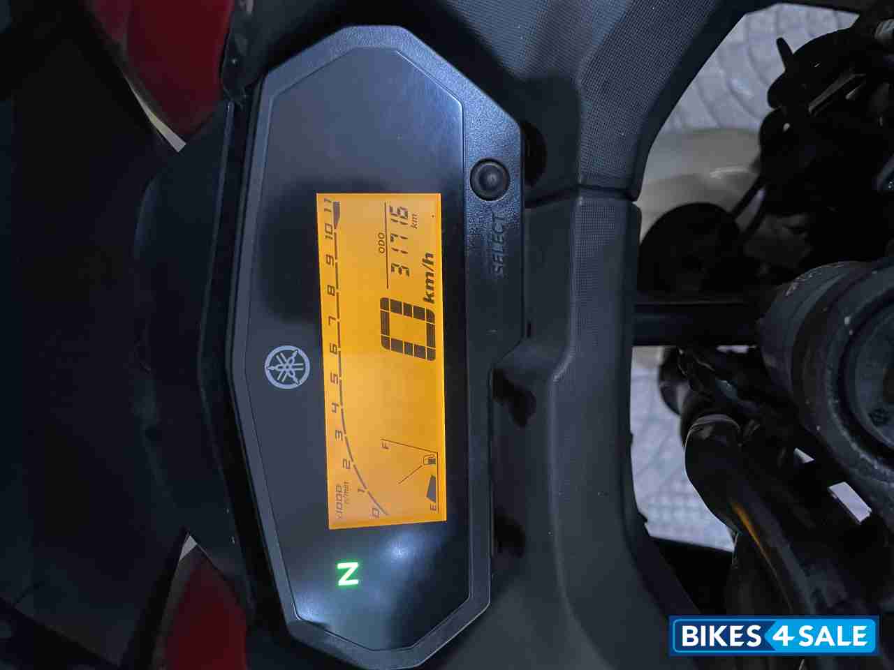 Matte Red Yamaha Fazer 25