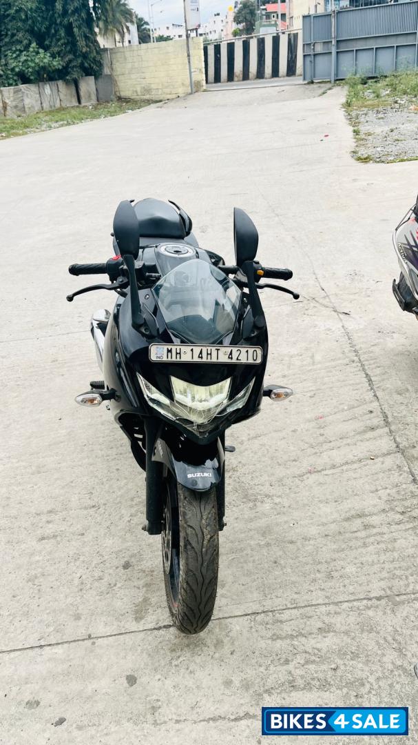 Suzuki Gixxer SF Fi