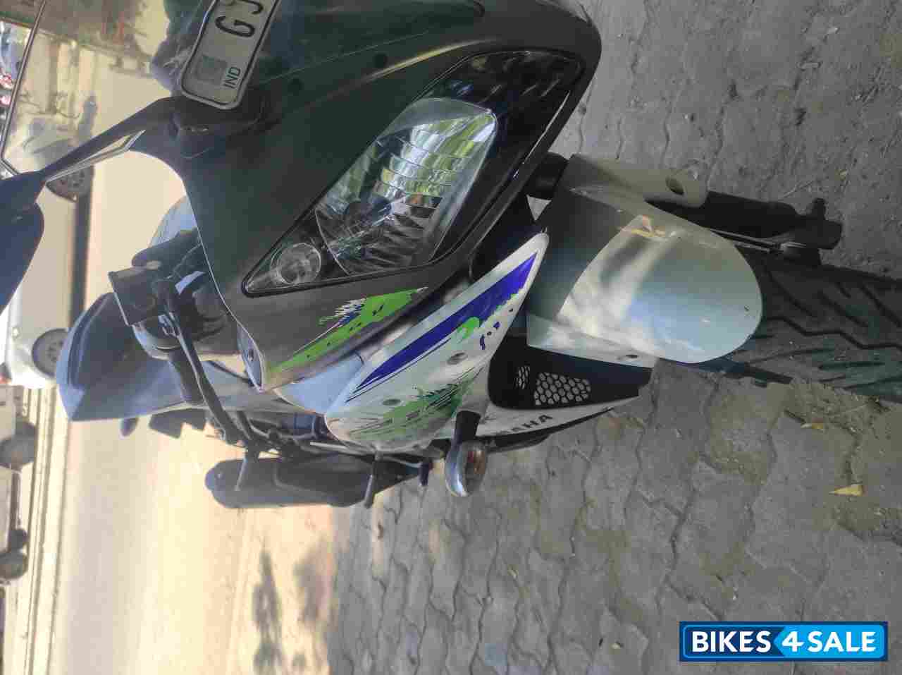 Sparkygeeen Yamaha YZF R15 V2