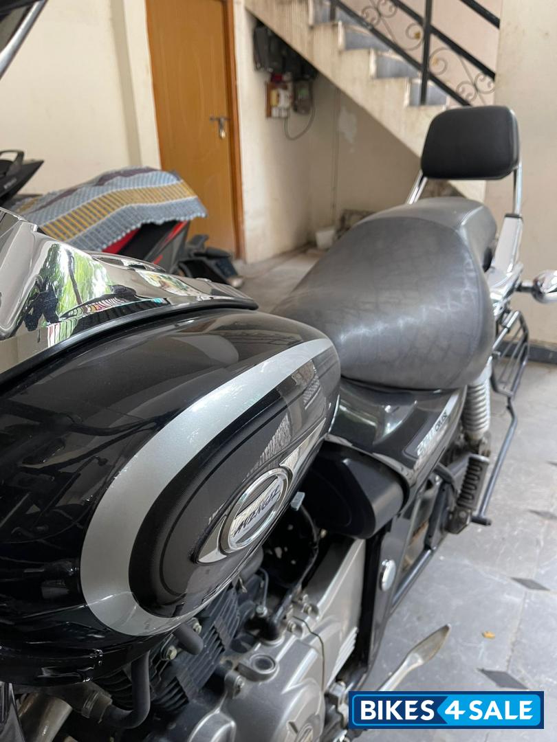 Bajaj Avenger Cruise 220