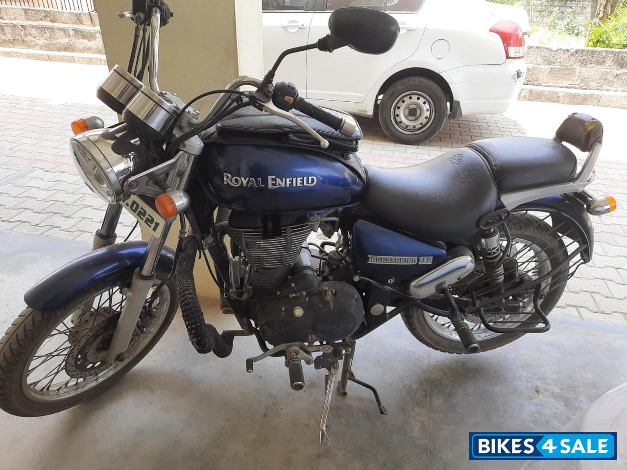 Royal Enfield Thunderbird 350