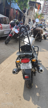 Silver Royal Enfield Interceptor 650 Twin