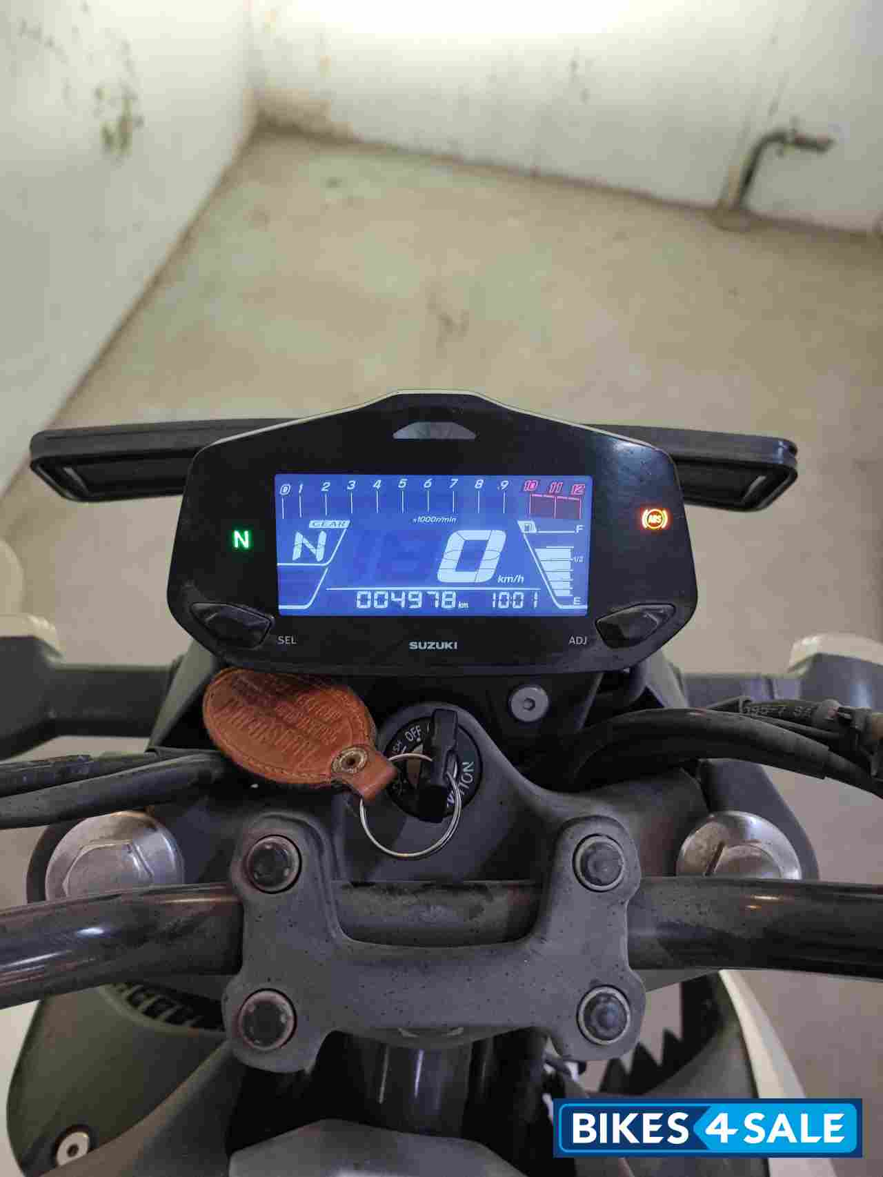 Black Suzuki Gixxer 250 BS6