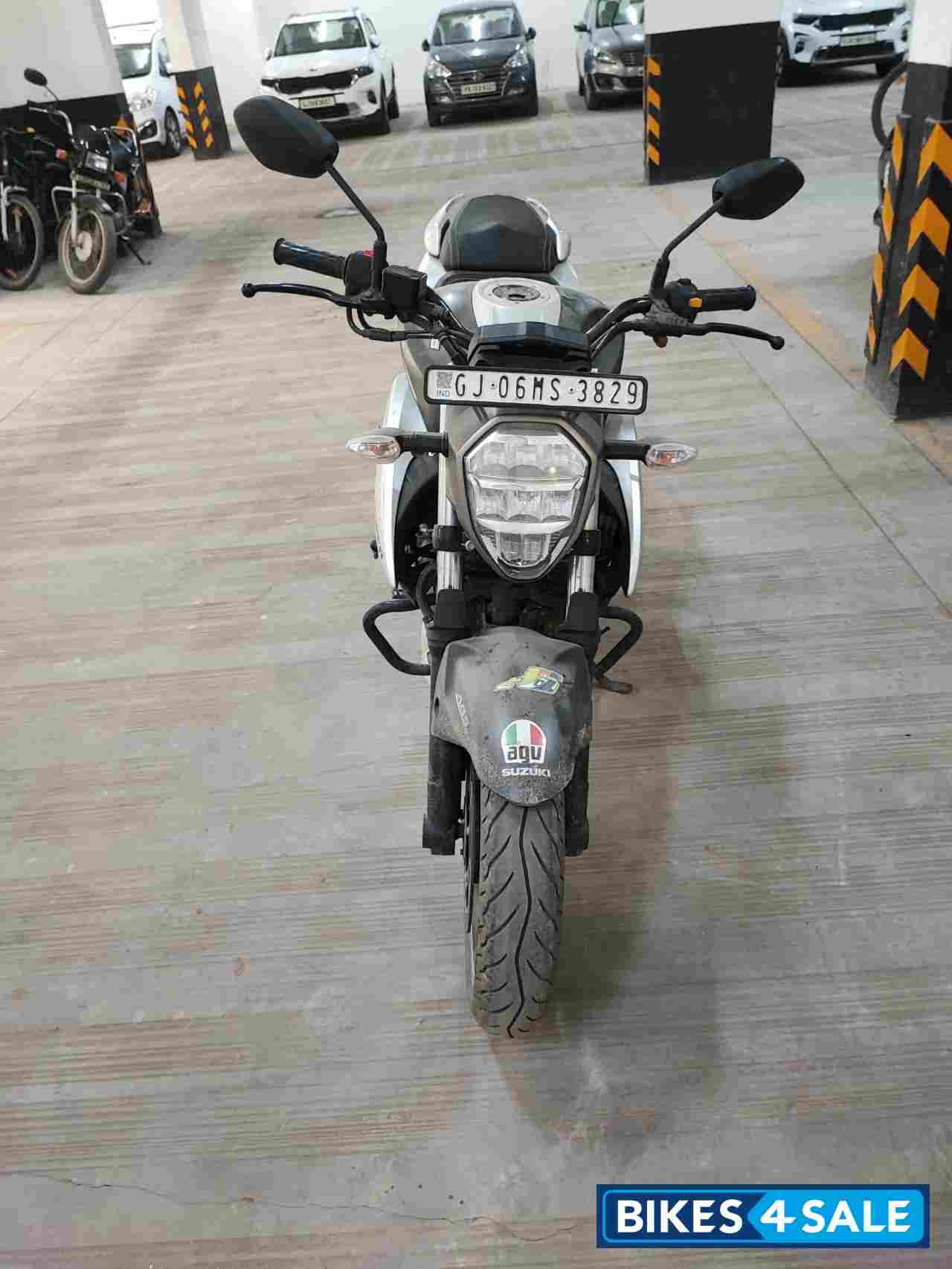 Black Suzuki Gixxer 250 BS6