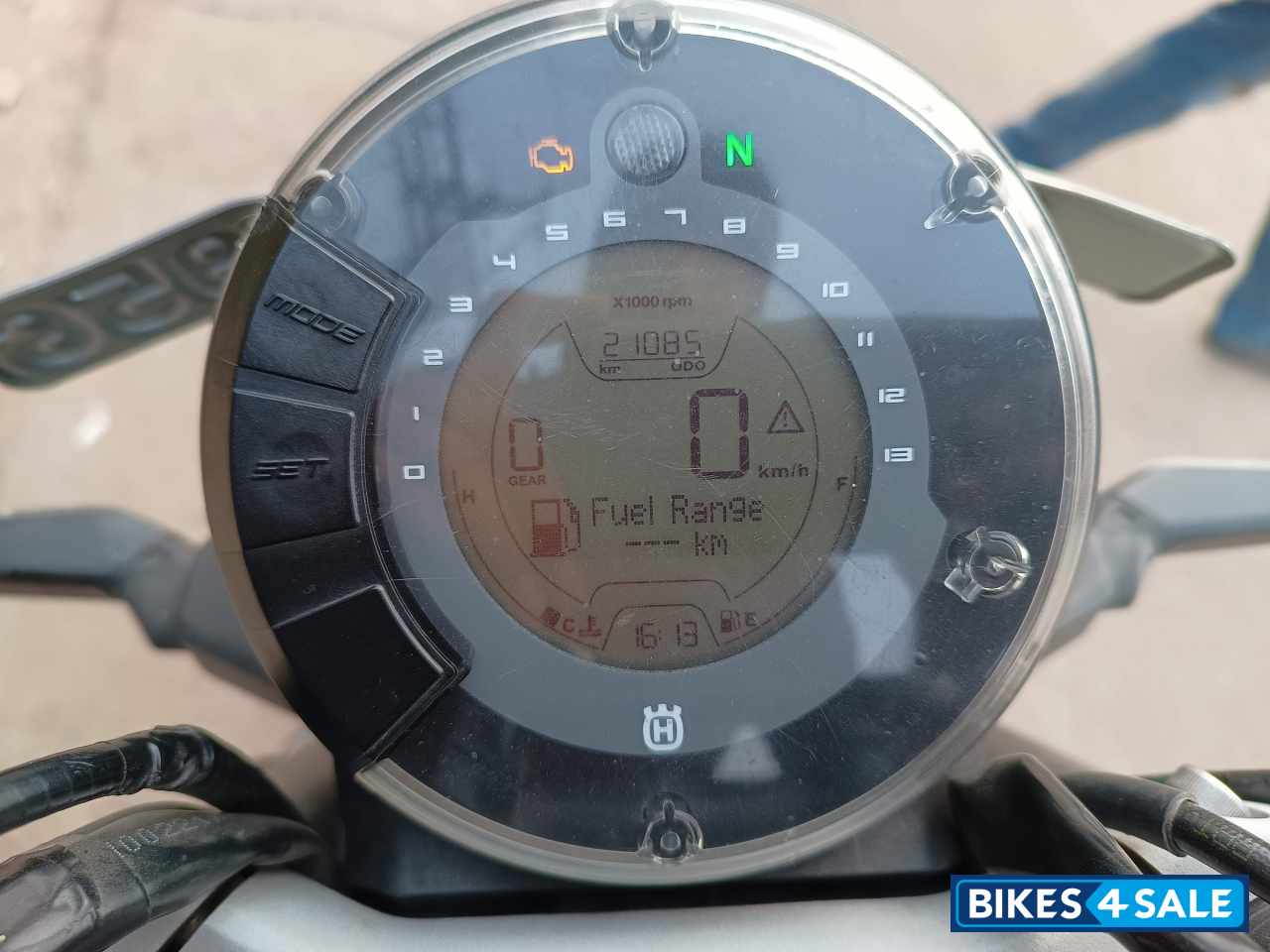 Galveston Mat Husqvarna Svartpilen 250 2020