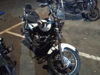 Bajaj Avenger Cruise 220