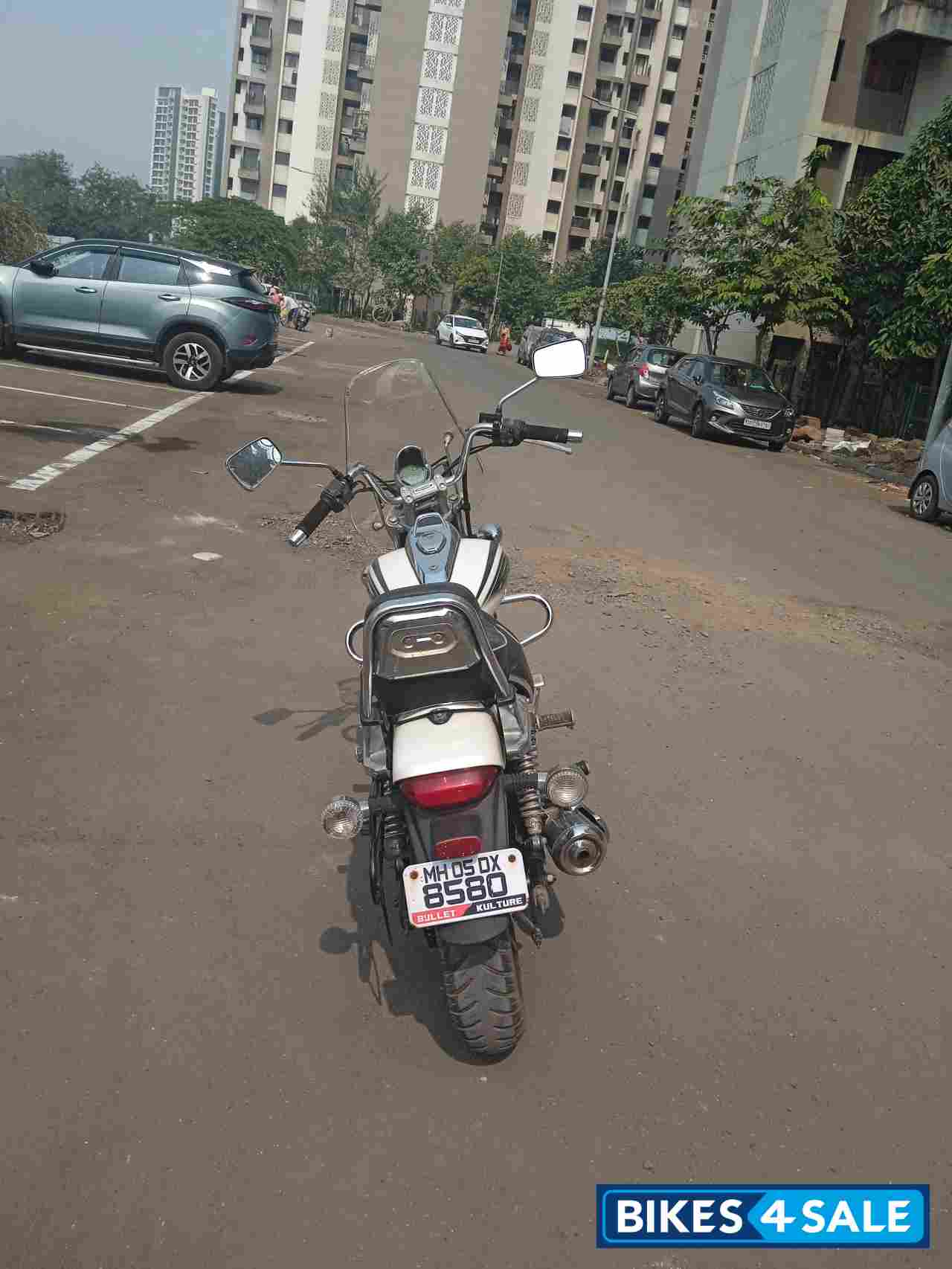 Bajaj Avenger Cruise 220