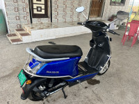 BGauss B8 2022 Model