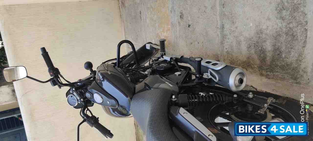 Bajaj Avenger Street 160