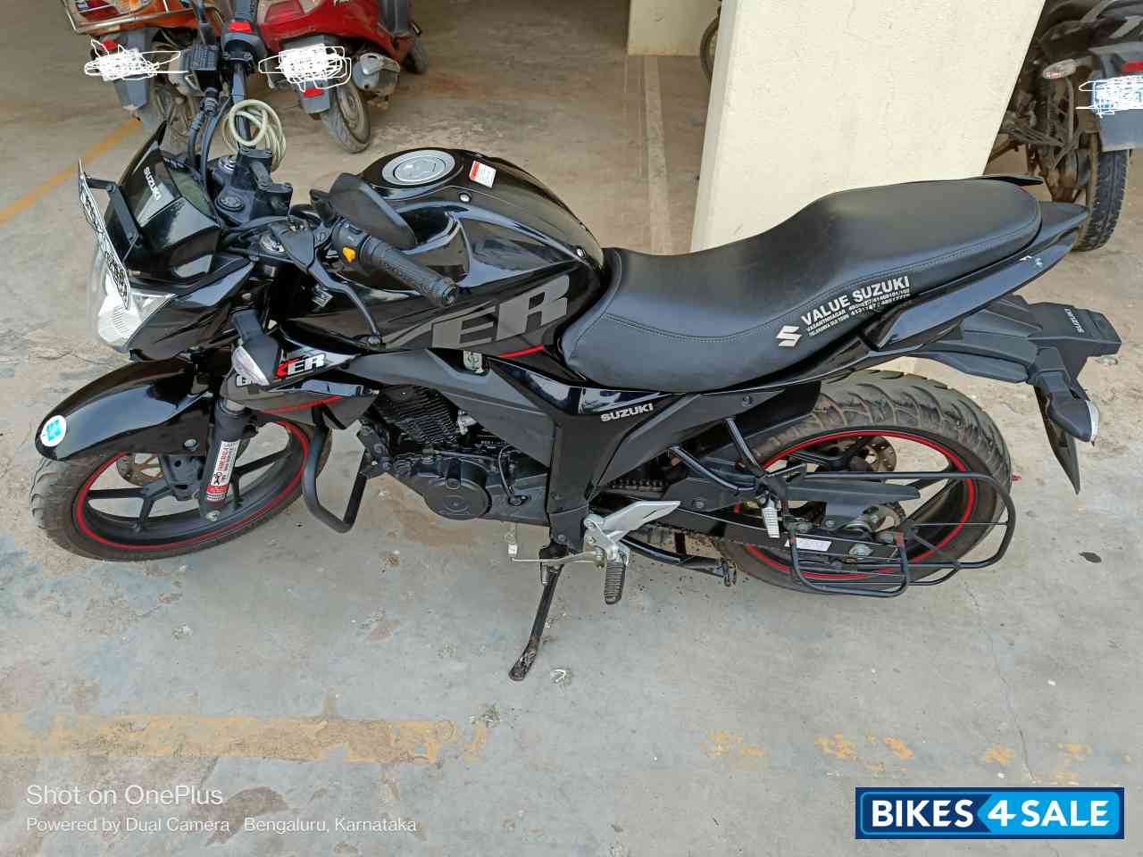 Black Suzuki Gixxer 150