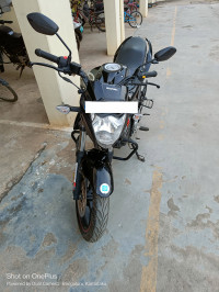 Black Suzuki Gixxer 150