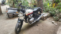 White Red Royal Enfield Interceptor 650 Twin