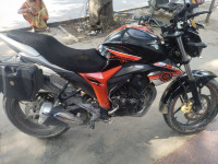 Suzuki Gixxer SF