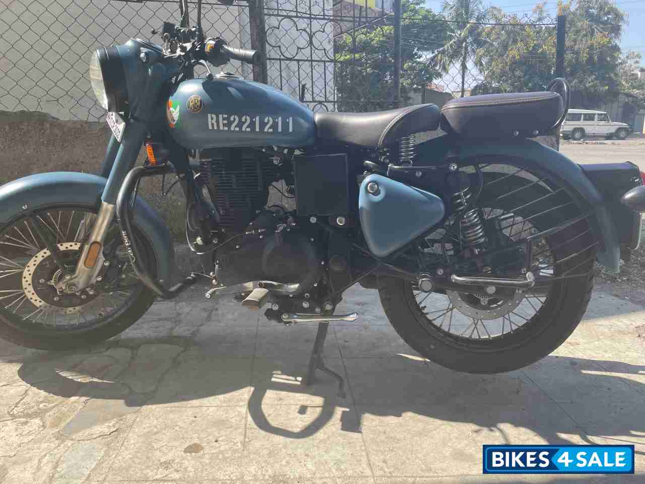 Royal Enfield Classic Signals Airborne Blue