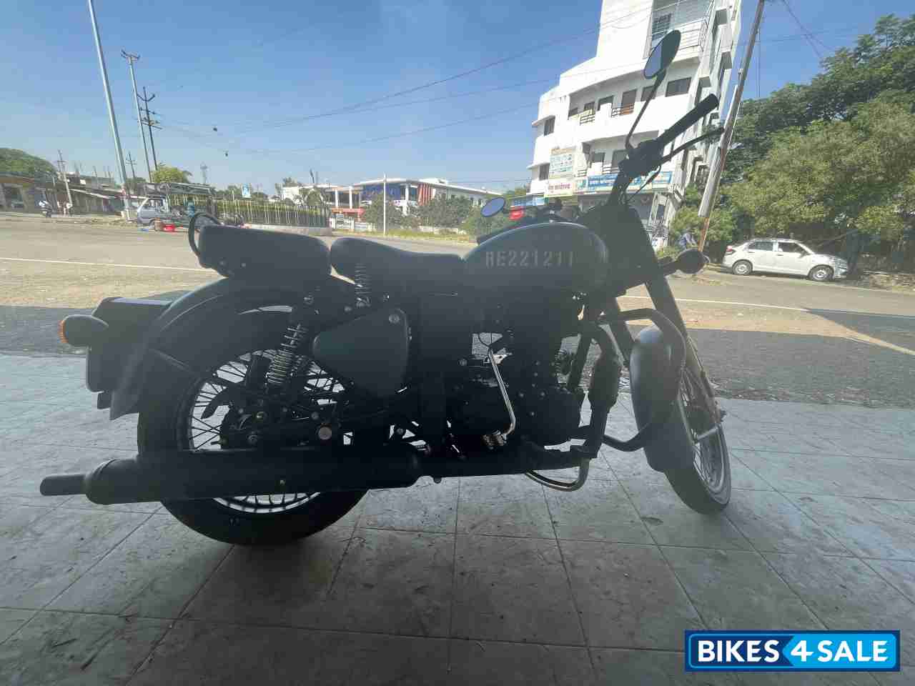 Royal Enfield Classic Signals Airborne Blue