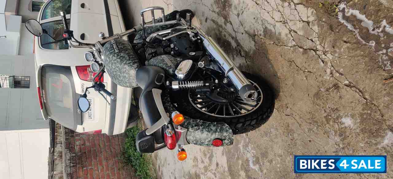 Leaf Green Royal Enfield Thunderbird 350