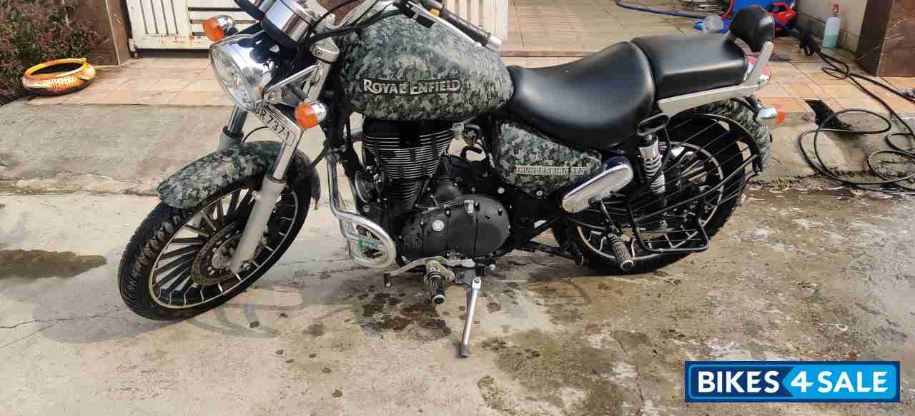 Leaf Green Royal Enfield Thunderbird 350
