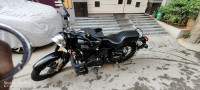 Black Royal Enfield Bullet 350 ES BS6