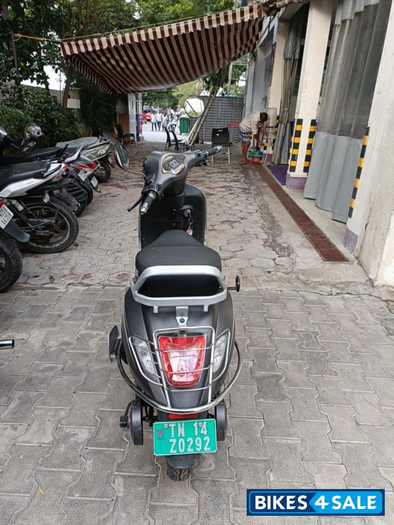 Grey Pure EV epluto 7G