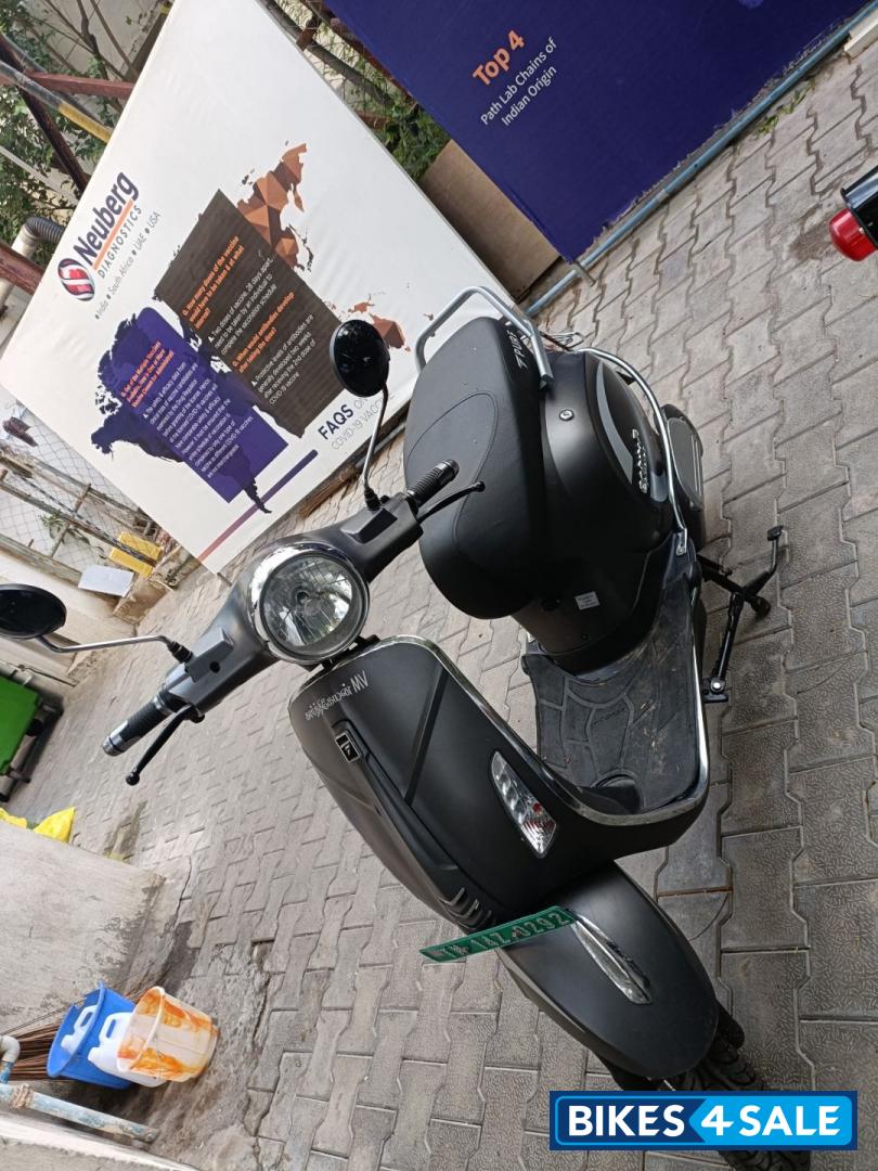 Grey Pure EV epluto 7G