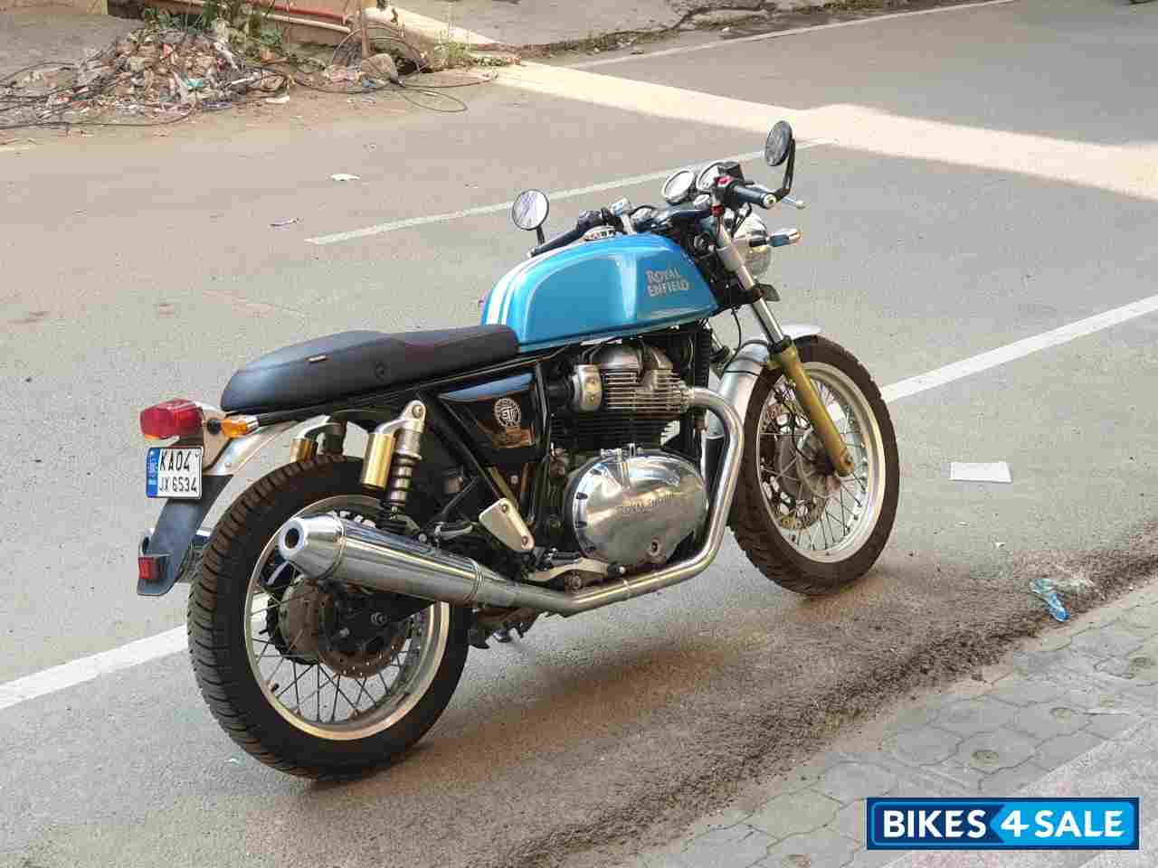 Ventura Blue Royal Enfield Continental GT 650 Twin