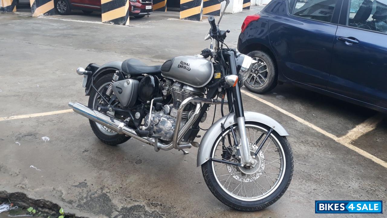 Royal Enfield Classic Gunmetal Grey