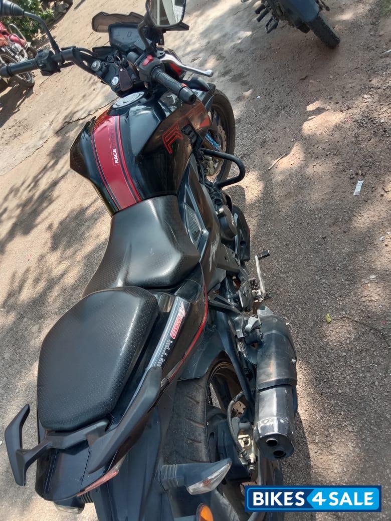 Black & Red TVS Apache RTR 200 4V Black & Red TVS Apache RTR 200 4V