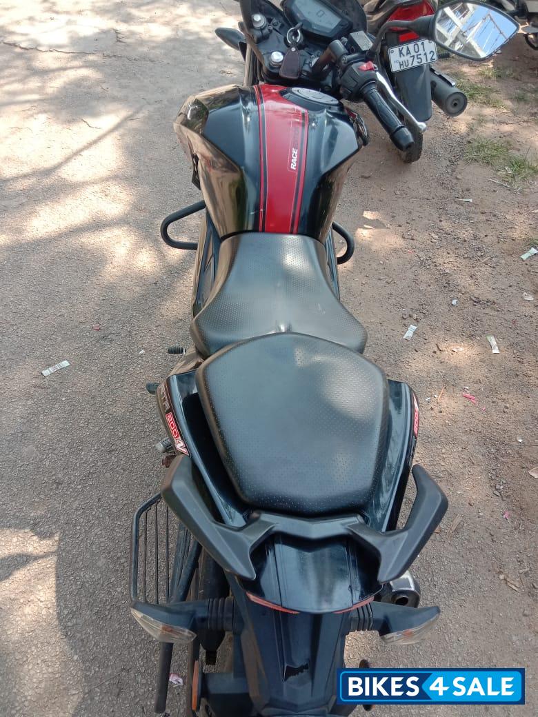 Black & Red TVS Apache RTR 200 4V Black & Red TVS Apache RTR 200 4V