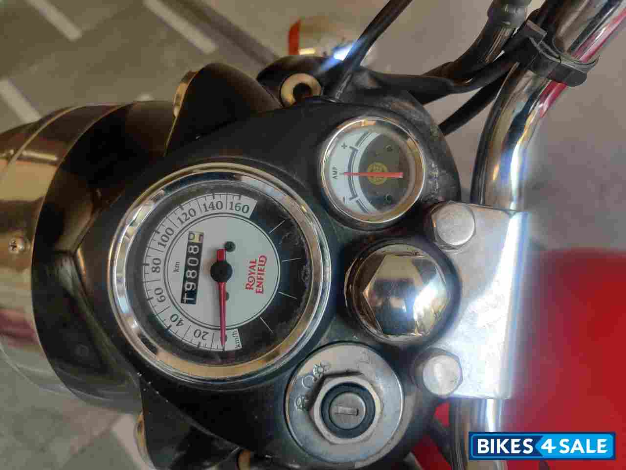 Royal Enfield Classic 350 Redditch Red