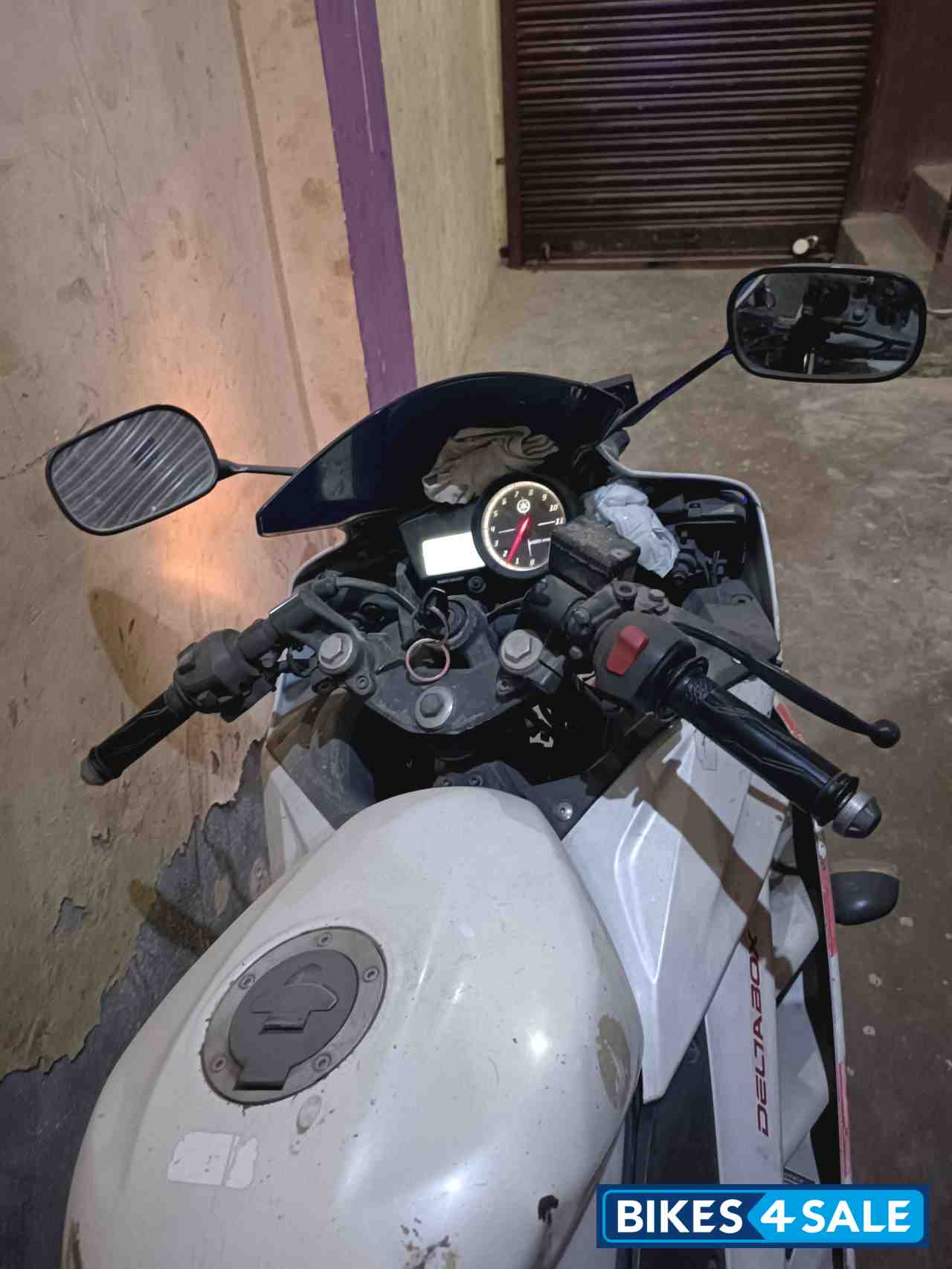 Yamaha YZF R15 V2
