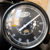 Jawa 42 Dual Channel ABS AllStar Black