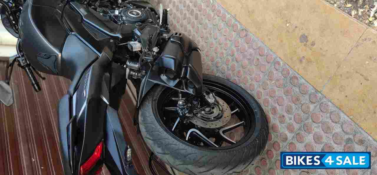 Bajaj 2021 Dominar 400