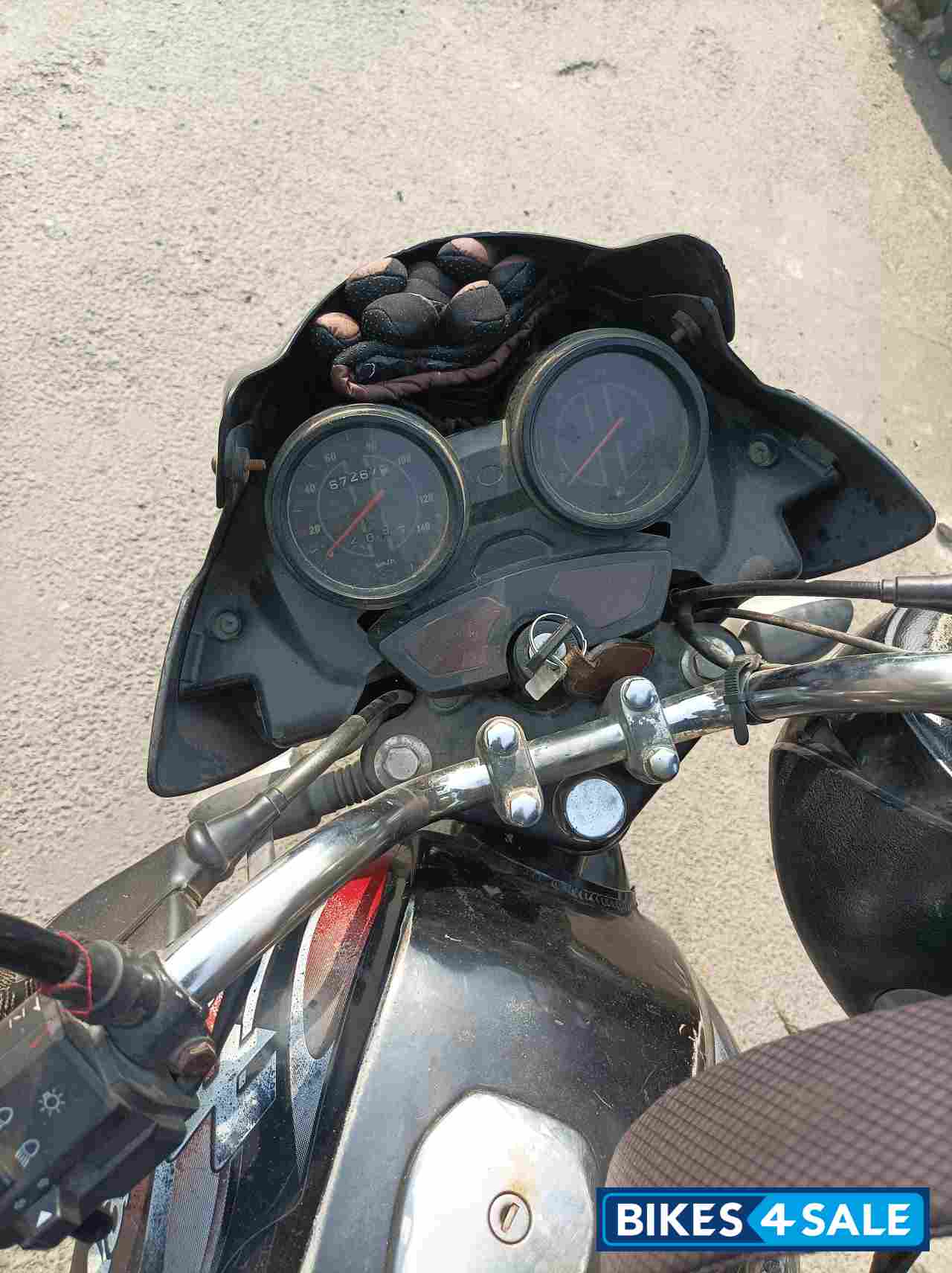 Bajaj Discover 125