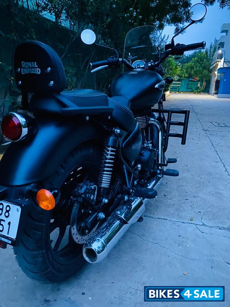 Royal Enfield Meteor 350 Stellar