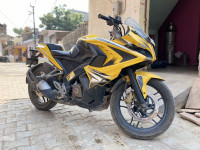 Bajaj Pulsar RS 200