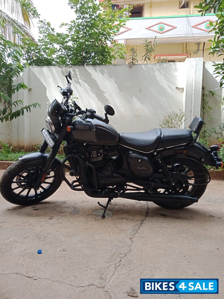 Yezdi Roadster Smoke grey