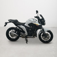 Yamaha FZ25