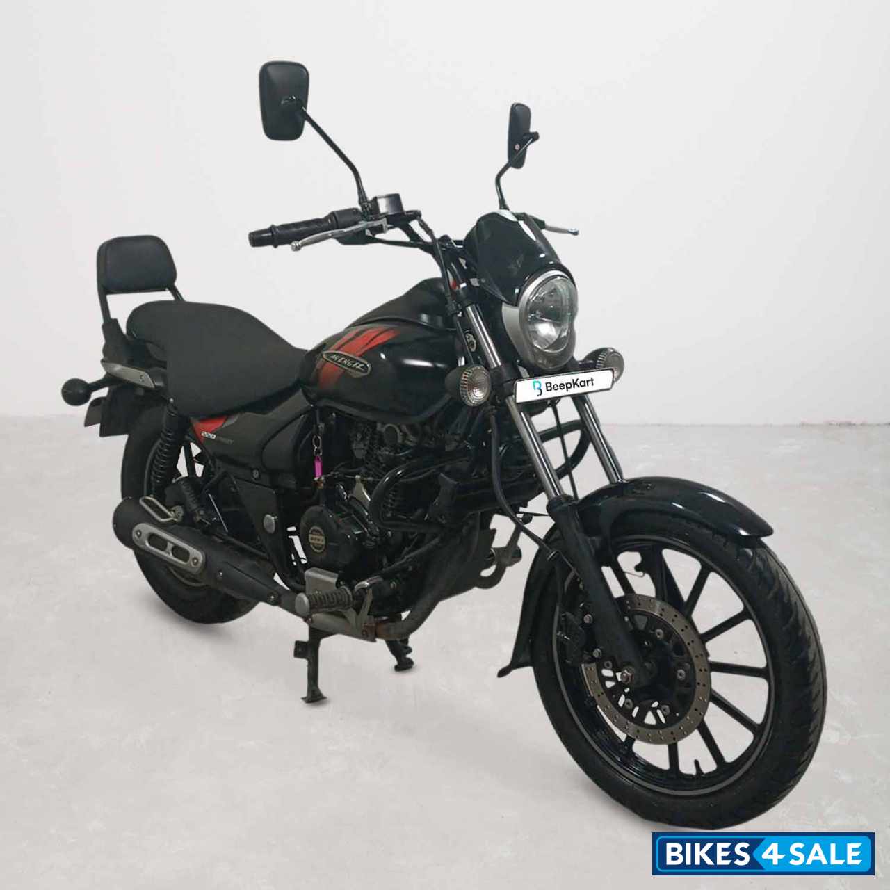 Bajaj Avenger Street 220