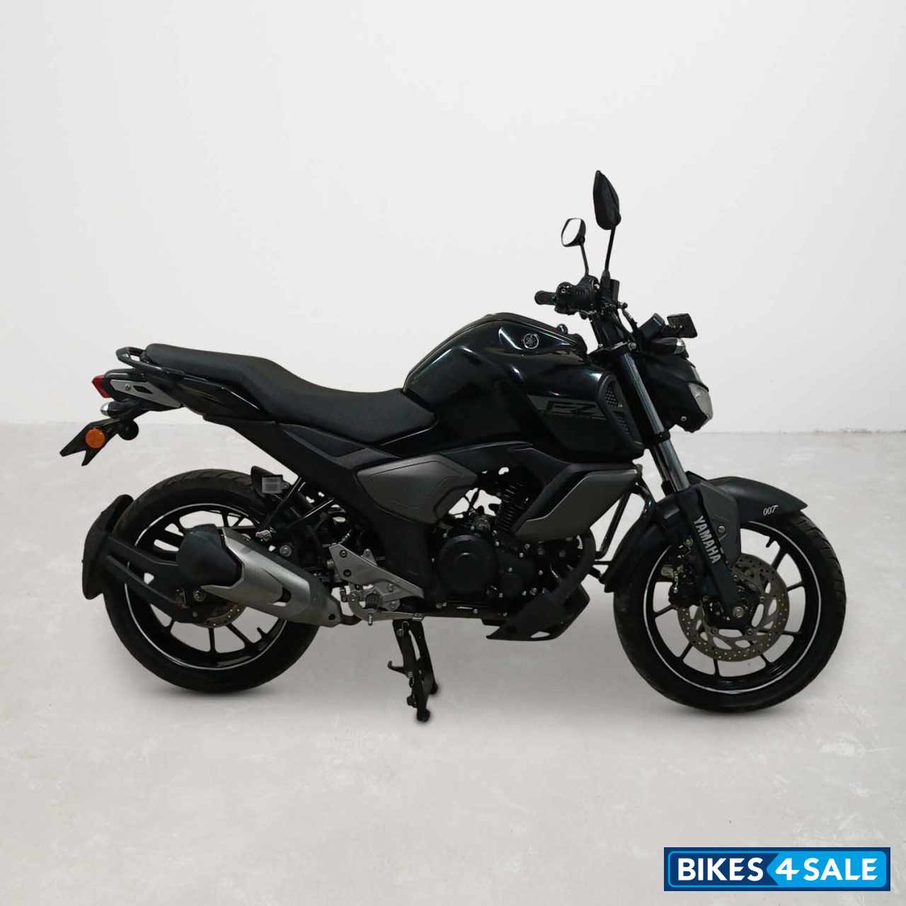 Yamaha FZ FI V2