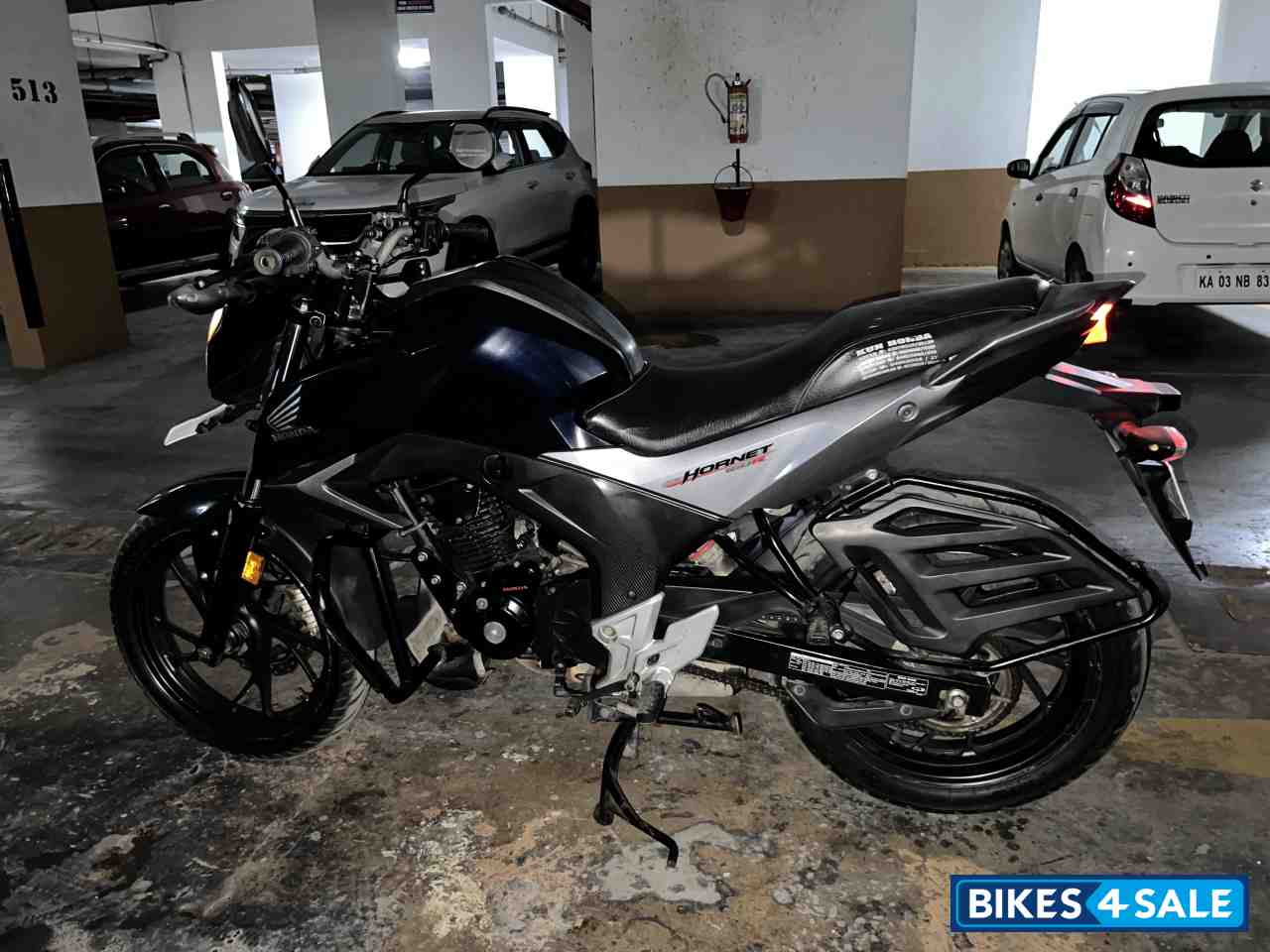 Honda CB Hornet 160R