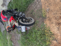 Red Bajaj Dominar 250