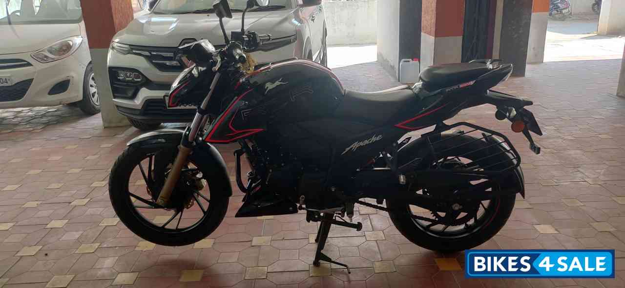 TVS Apache RTR 200 4V 2020