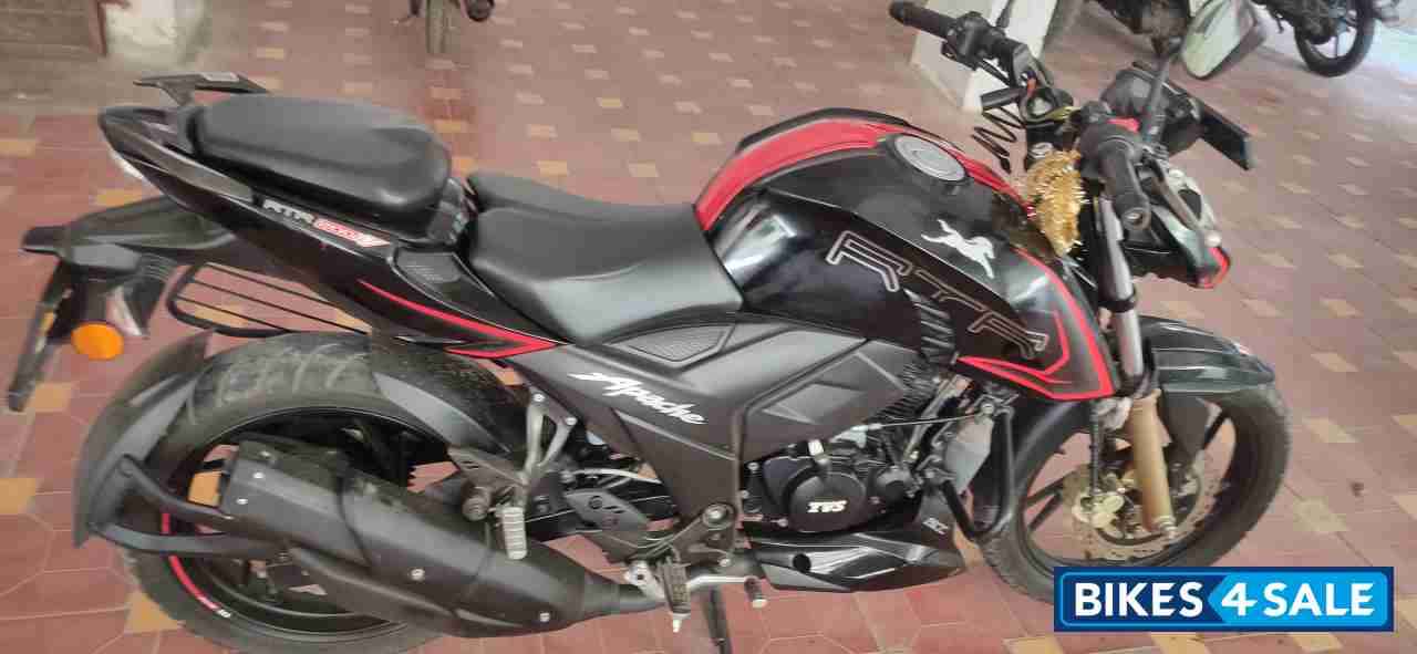 TVS Apache RTR 200 4V 2020