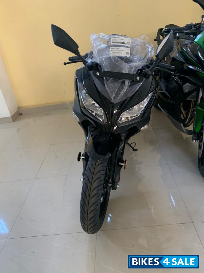 Kawasaki Ninja 300 BS6 2022