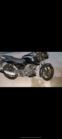 Black Bajaj Pulsar 125