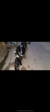 Black Bajaj Pulsar 125