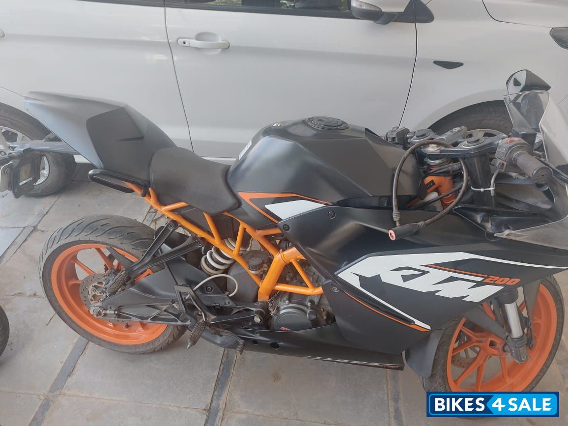 KTM RC 200
