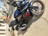 Black Suzuki Gixxer SF