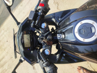 Black Suzuki Gixxer SF